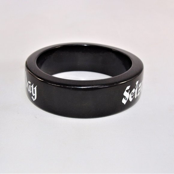“Seize the Day” Black Acrylic Bangle - Picture 2 of 3